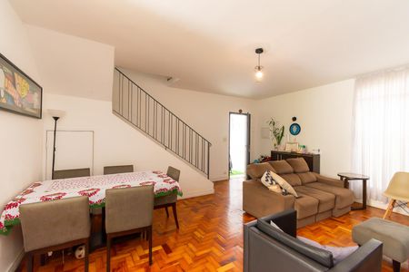 Sala de casa à venda com 3 quartos, 180m² em Planalto Paulista, São Paulo