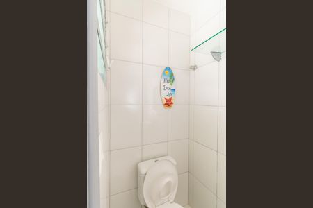 Casa à venda com 180m², 3 quartos e 2 vagasBanheiro Serviço