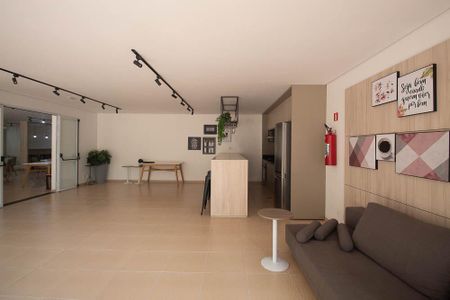 Apartamento para alugar com 57m², 2 quartos e 1 vagaÁrea comum - Salão de festas