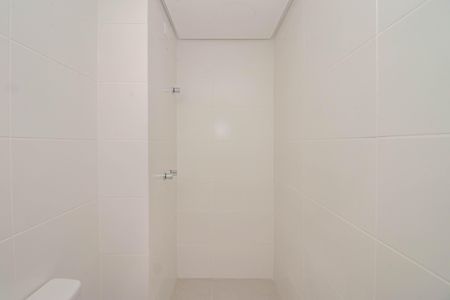 Apartamento à venda com 179m², 3 quartos e 2 vagasBanheiro Social