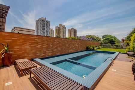 Apartamento à venda com 179m², 3 quartos e 2 vagasÁrea comum - Piscina