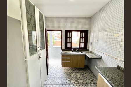 Casa para alugar com 350m², 3 quartos e 2 vagasCozinha