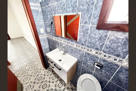 Casa para alugar com 350m², 3 quartos e 2 vagasBanheiro Social 2