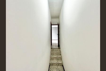 Corredor de casa para alugar com 3 quartos, 350m² em Parada Inglesa, São Paulo