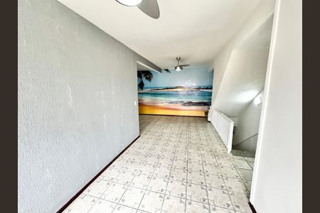 Casa para alugar com 350m², 3 quartos e 2 vagasSala