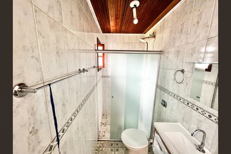 Casa para alugar com 350m², 3 quartos e 2 vagasBanheiro da Suíte