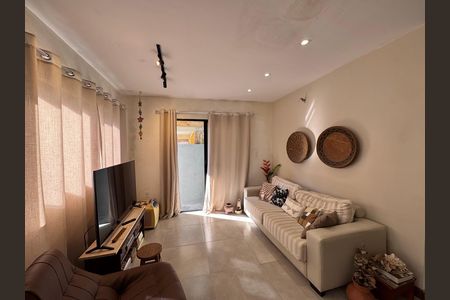 Sala de casa de condomínio para alugar com 2 quartos, 50m² em Vargem Grande, Rio de Janeiro