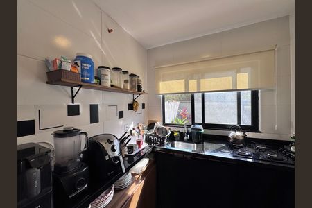 Cozinha de casa de condomínio para alugar com 2 quartos, 50m² em Vargem Grande, Rio de Janeiro