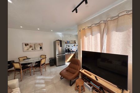 Casa de condomínio para alugar com 50m², 2 quartos e 1 vaga Casa de condomínio para alugar com 50m², 2 quartos e 1 vagaSala