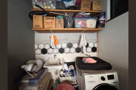 Casa de condomínio para alugar com 50m², 2 quartos e 1 vaga