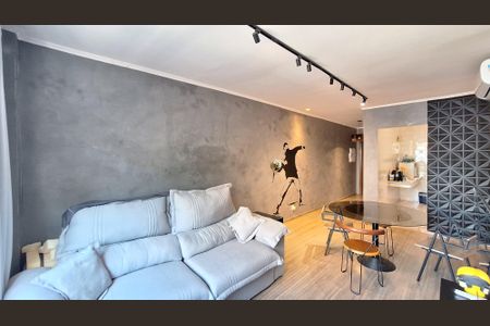 Sala de apartamento para alugar com 2 quartos, 94m² em Vila Romana, São Paulo