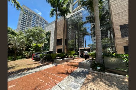 Apartamento para alugar com 82m², 2 quartos e 1 vaga Apartamento para alugar com 82m², 2 quartos e 1 vagaFachada