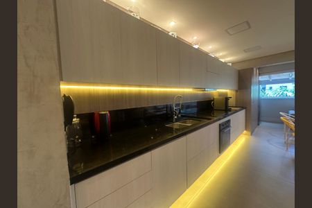 Apartamento para alugar com 82m², 2 quartos e 1 vaga Apartamento para alugar com 82m², 2 quartos e 1 vagaCozinha