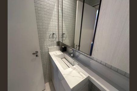 Apartamento para alugar com 82m², 2 quartos e 1 vaga Apartamento para alugar com 82m², 2 quartos e 1 vagaBanheiro da Suíte