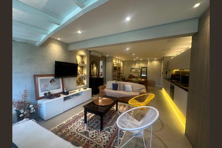 Apartamento para alugar com 82m², 2 quartos e 1 vaga Apartamento para alugar com 82m², 2 quartos e 1 vagaSala