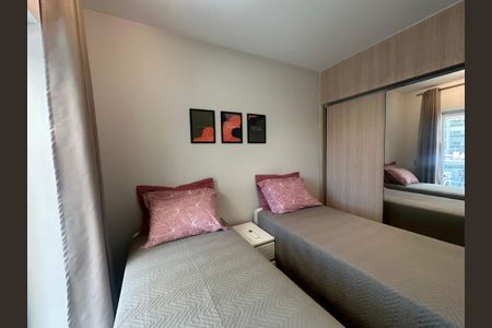 Apartamento para alugar com 82m², 2 quartos e 1 vaga Apartamento para alugar com 82m², 2 quartos e 1 vagaQuarto