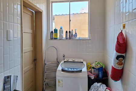 Apartamento à venda com 66m², 3 quartos e sem vaga Apartamento à venda com 66m², 3 quartos e sem vagaÁrea de Serviço