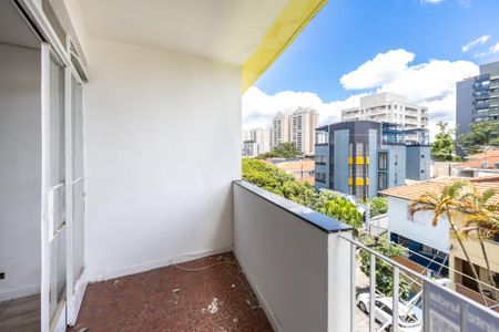 Apartamento à venda com 100m², 2 quartos e 1 vagaVaranda Sala