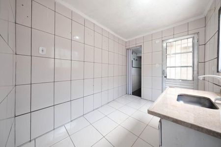 Sala/Cozinha de casa para alugar com 1 quarto, 34m² em Jardim Maringá, São Paulo