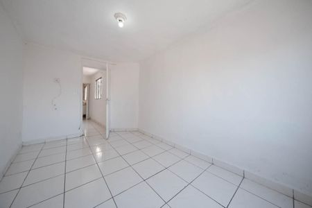 Quarto de casa para alugar com 1 quarto, 34m² em Jardim Maringá, São Paulo