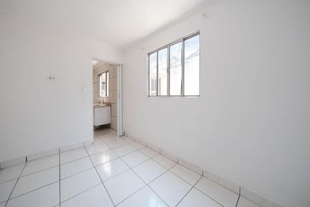 Sala/Cozinha de casa para alugar com 1 quarto, 34m² em Jardim Maringá, São Paulo
