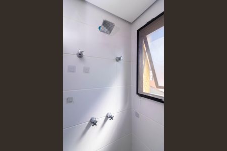 Apartamento à venda com 49m², 2 quartos e 1 vaga Apartamento à venda com 49m², 2 quartos e 1 vagaBanheiro social