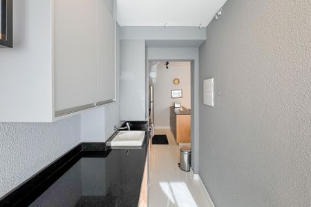 Apartamento à venda com 47m², 1 quarto e 1 vagaÁrea de Serviço