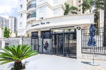 Apartamento à venda com 68m², 3 quartos e 2 vagasFachada