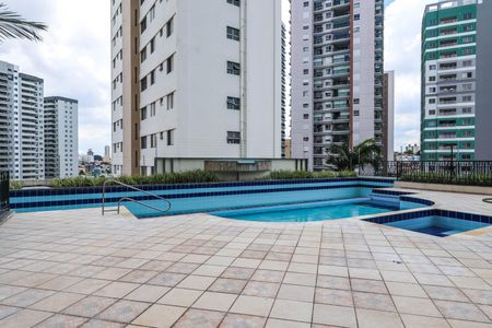 Apartamento à venda com 68m², 3 quartos e 2 vagasPiscina