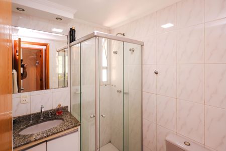 Apartamento à venda com 68m², 3 quartos e 2 vagasBanheiro Social
