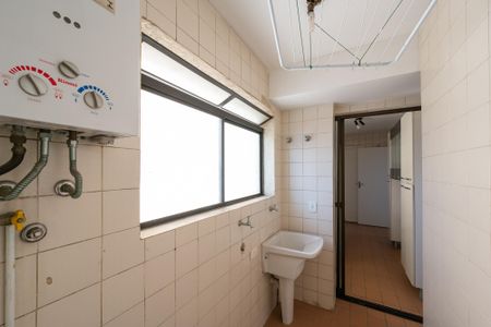 Apartamento à venda com 80m², 3 quartos e 1 vagaÁrea de Serviço