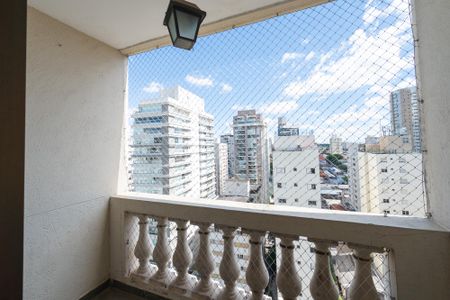 Apartamento à venda com 80m², 3 quartos e 1 vagaVaranda