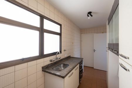Apartamento à venda com 80m², 3 quartos e 1 vagaCozinha