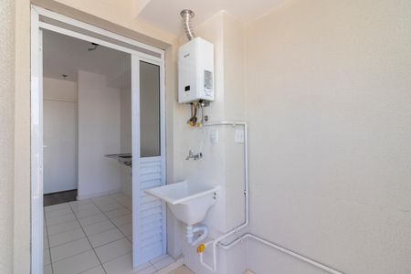 Apartamento à venda com 42m², 2 quartos e 1 vaga Apartamento à venda com 42m², 2 quartos e 1 vagaÁrea de Serviço