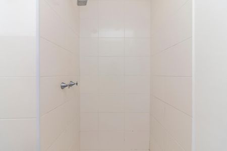 Apartamento à venda com 42m², 2 quartos e 1 vaga Apartamento à venda com 42m², 2 quartos e 1 vagaBanheiro