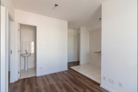 Apartamento à venda com 42m², 2 quartos e 1 vaga Apartamento à venda com 42m², 2 quartos e 1 vagaSala