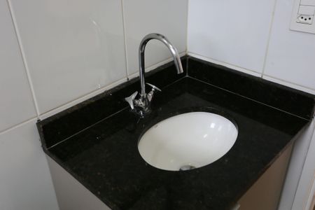 Apartamento para alugar com 38m², 1 quarto e 1 vaga Apartamento para alugar com 38m², 1 quarto e 1 vagaBanheiro da Suíte 1