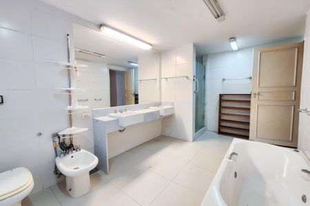 Apartamento à venda com 543m², 4 quartos e 2 vagasBanheiro da Suite 2