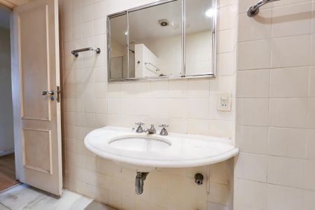 Apartamento à venda com 543m², 4 quartos e 2 vagasBanheiro Social