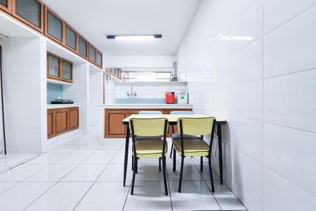 Apartamento à venda com 543m², 4 quartos e 2 vagasCozinha