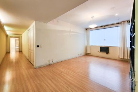 Sala íntima de apartamento para alugar com 4 quartos, 543m² em Flamengo, Rio de Janeiro