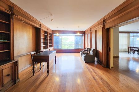 Apartamento à venda com 543m², 4 quartos e 2 vagasEscritório