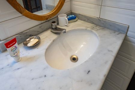 Apartamento para alugar com 140m², 3 quartos e 1 vaga Apartamento para alugar com 140m², 3 quartos e 1 vagaBanheiro da Suíte