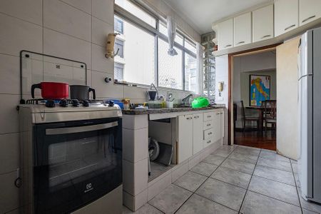 Apartamento para alugar com 140m², 3 quartos e 1 vaga Apartamento para alugar com 140m², 3 quartos e 1 vagaCozinha