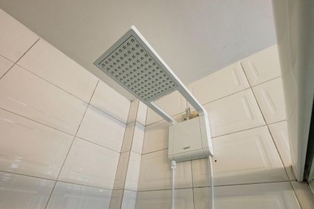 Apartamento para alugar com 140m², 3 quartos e 1 vaga Apartamento para alugar com 140m², 3 quartos e 1 vagaBanheiro da Suíte