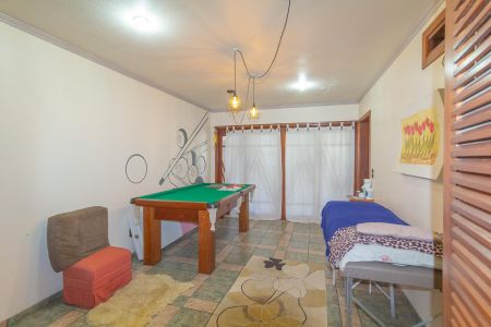 Casa à venda com 310m², 4 quartos e 4 vagas Casa à venda com 310m², 4 quartos e 4 vagasSala 2