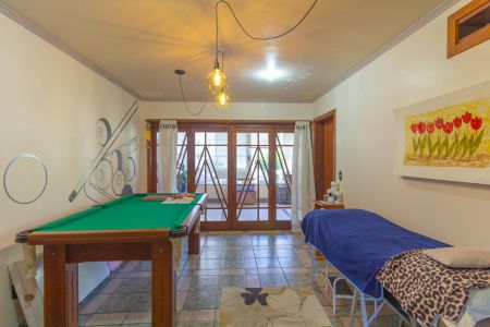 Casa à venda com 310m², 4 quartos e 4 vagas Casa à venda com 310m², 4 quartos e 4 vagasSala 2