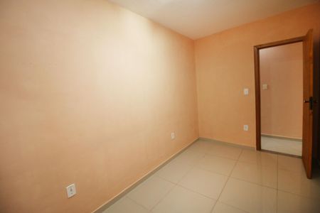 Quarto de casa à venda com 1 quarto, 55m² em Brás de Pina, Rio de Janeiro