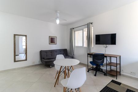 Studio para alugar com 28m², 1 quarto e 1 vagaStudio