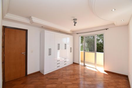 Casa de condomínio para alugar com 210m², 3 quartos e 2 vagasSuíte